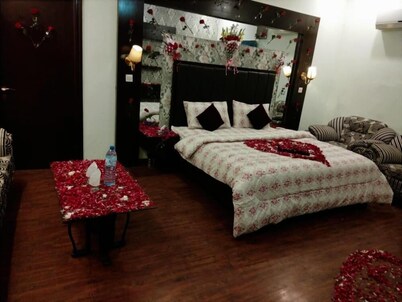 Hotel Royal One Multan