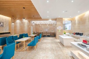Unclassified image, 3 of 79, button - Shengyang Hotel (Yuxi)