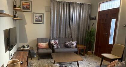 Tulivu House - 2-bedroom vacation home close to the beach