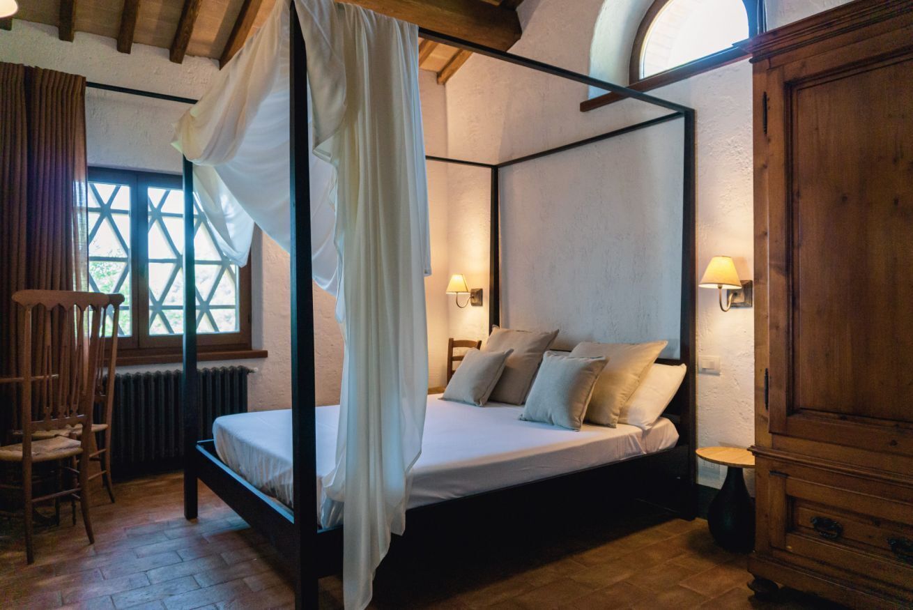 4 chambres, fer et planche à repasser, Wi-Fi, draps fournis
