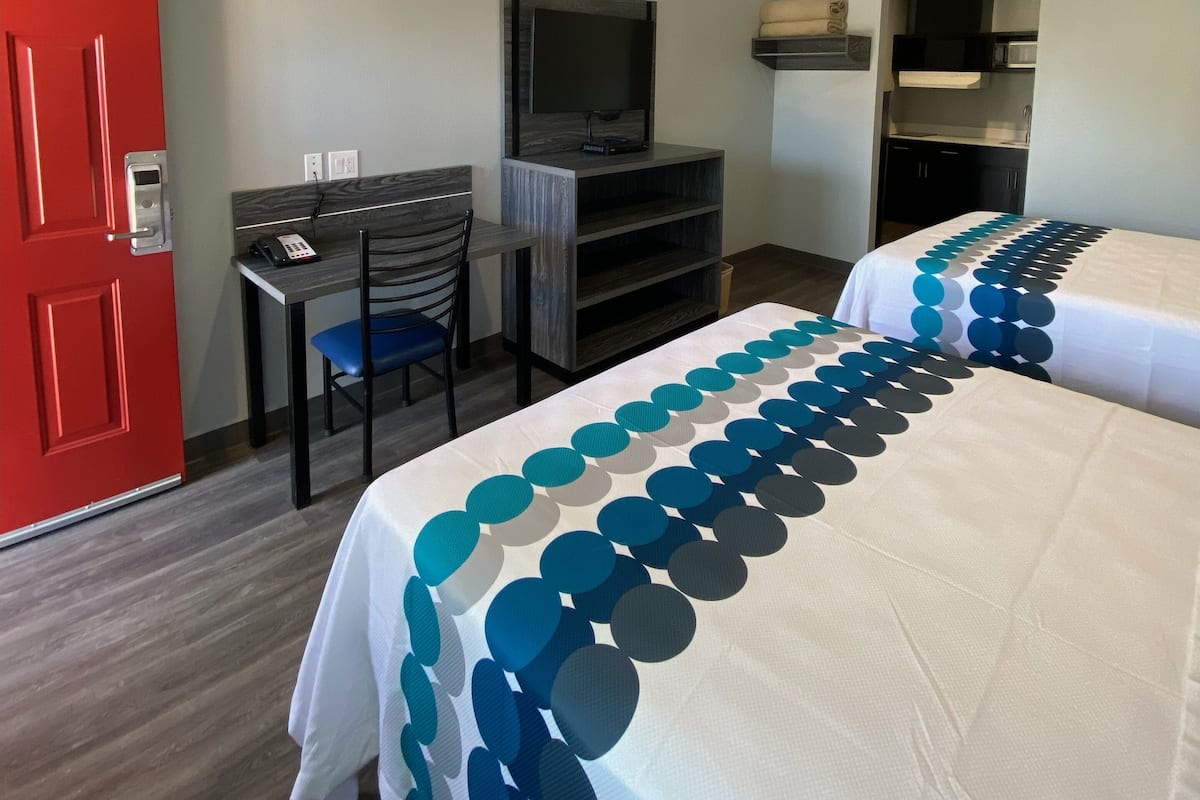Basic-Doppelzimmer zur Einzelnutzung | Bügeleisen/Bügelbrett, kostenloses WLAN, Bettwäsche