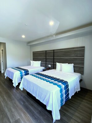 Kamar Double Basic untuk 1 Orang | Setrika/meja setrika, Wi-Fi gratis, dan seprai linen