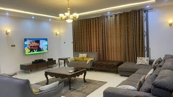 Smart TV, stereo