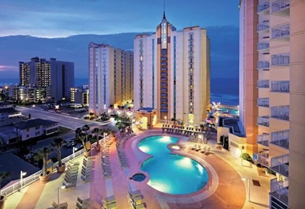 Outdoor pool, a heated pool