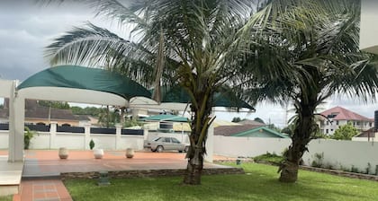 4 Bedroom Luxurious Villa @ Adolez & Suites