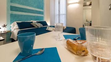 1 chambre, Wi-Fi gratuit, draps fournis