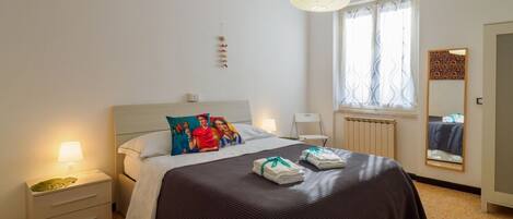 2 dormitorios, wifi gratis, ropa de cama