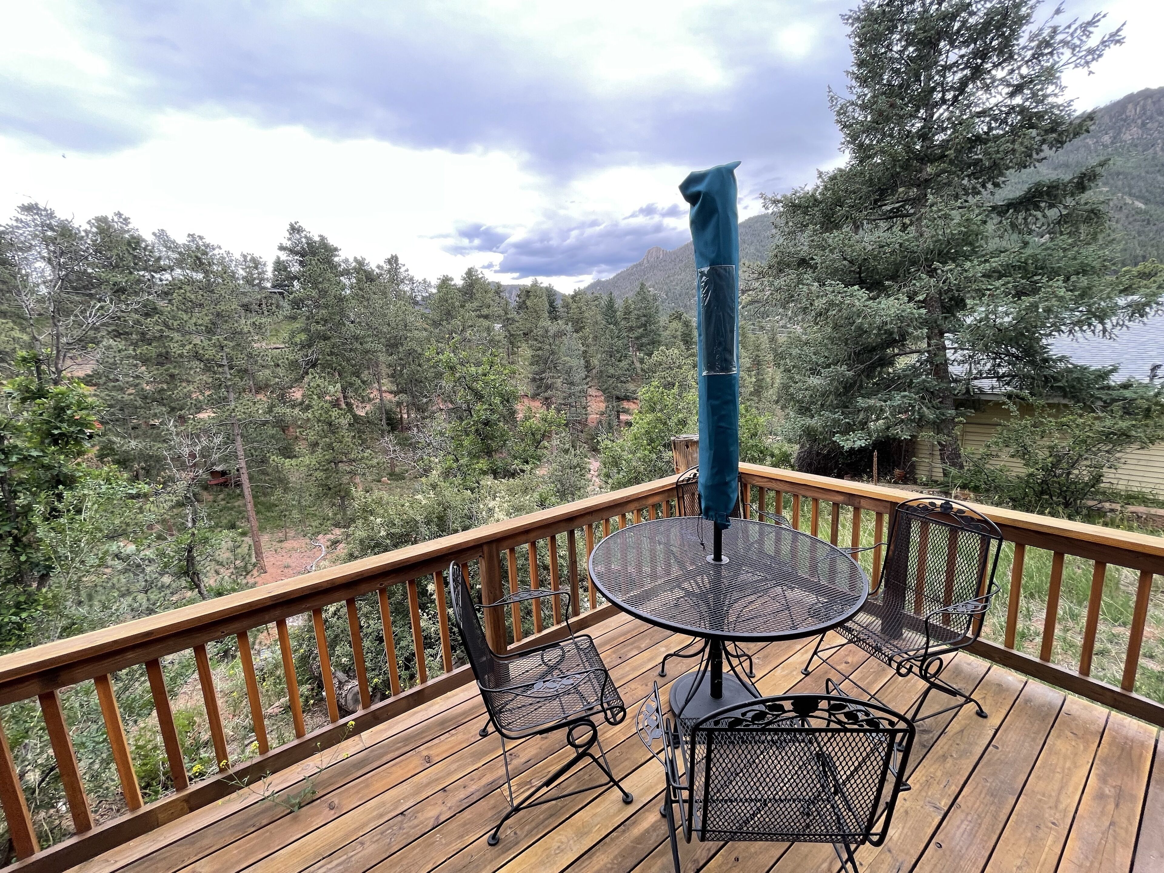 تناول الطعام بالخارج