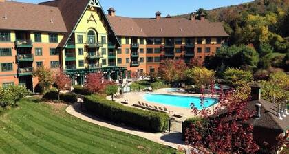 Mountain Creek Lovely 1 Bedroom/Pool/Jacuzzi/King Bed/Ski In/Out