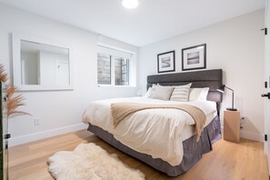 2 bedrooms, in-room safe, iron/ironing board, travel crib