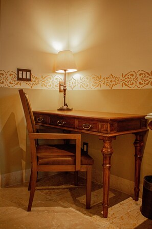 Habitación Grand, 2 camas Queen size, para no fumadores, vista al jardín | Sábanas de algodón egipcio, ropa de cama de alta calidad y edredón 