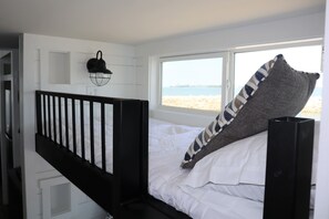 Casa de campo luxo, 1 quarto, vista para a baía | 1 quarto, individualmente decorados, individualmente mobiliados