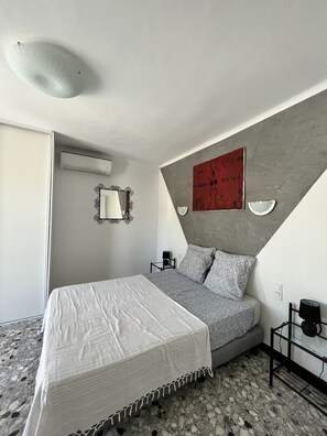 3 makuuhuonetta, vauvan matkasänky, ilmainen Wi-Fi, vuodevaatteet