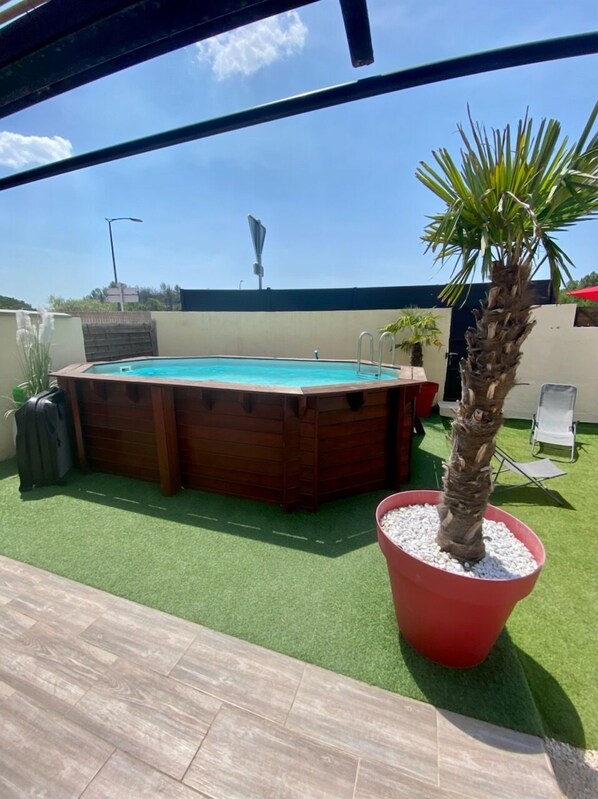 Ulkouima-allas, lämmitetty uima-allas