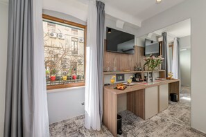 Kamar Double Deluks | Seprai katun Mesir, seprai premium, busa memori, dan minibar