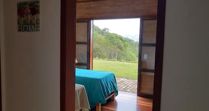 Cozy Mountain House I