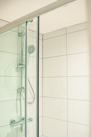 Apartamento Confort, baño privado (Cosy Basement) | Baño
