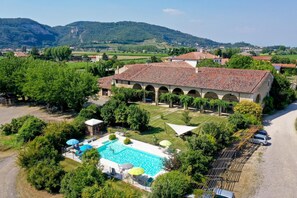 Apartment - The Mulberries Three Bedroom and two Bathroom Apartment (Castegnero)