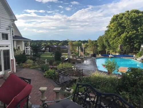 Stuart Manor Bed and Breakfast 4