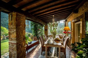 Villa, fumatori | 3 camere