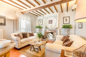 Villa | 4 Schlafzimmer, WLAN