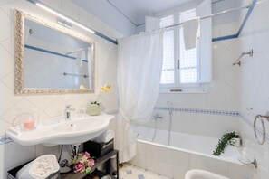 Apartamento | 3 quartos, Wi-Fi