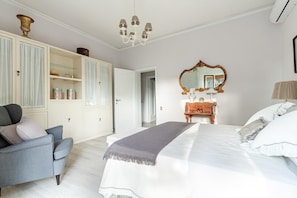 House, Smoking | 3 bedrooms - Villa Olivia in Lucca (Lucca)
