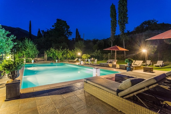 Villa | 5 bedrooms, WiFi - Bicocche Stone Farmhouse (Camaiore)