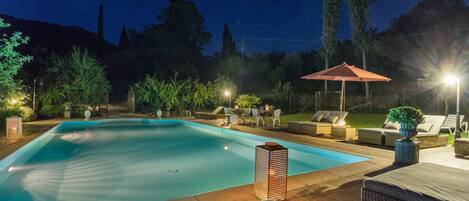Villa | 5 bedrooms, WiFi