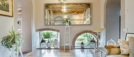 Villa | 7 bedrooms, WiFi