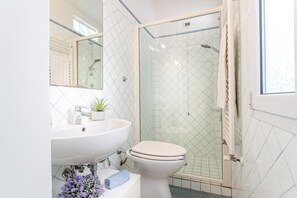 Villa | 3 bedrooms - Villa Paola in Viareggio (Viareggio)