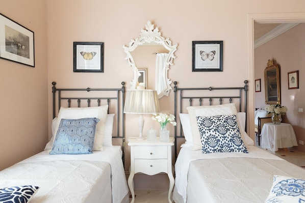 Villa | 10 Schlafzimmer, WLAN