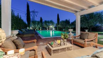 Villa | 10 bedrooms, WiFi