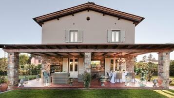 Villa | 3 bedrooms, WiFi