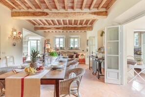 Villa | 3 bedrooms - Villa Label in Camaiore (Camaiore)