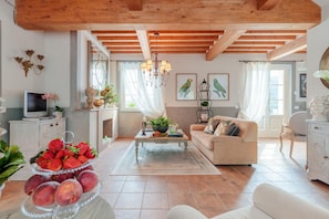 Villa | 4 bedrooms, WiFi - Villa Regina in Lucca (Lucca)