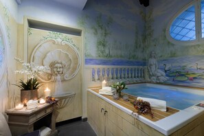 5 bedrooms, WiFi - The Medieval Penthouse 5 Bedrooms (Lucca)