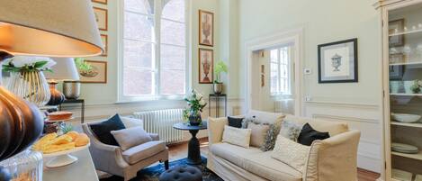 公寓 | 5 多间卧室、WiFi