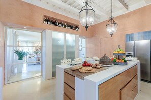 10 habitaciones y wifi 