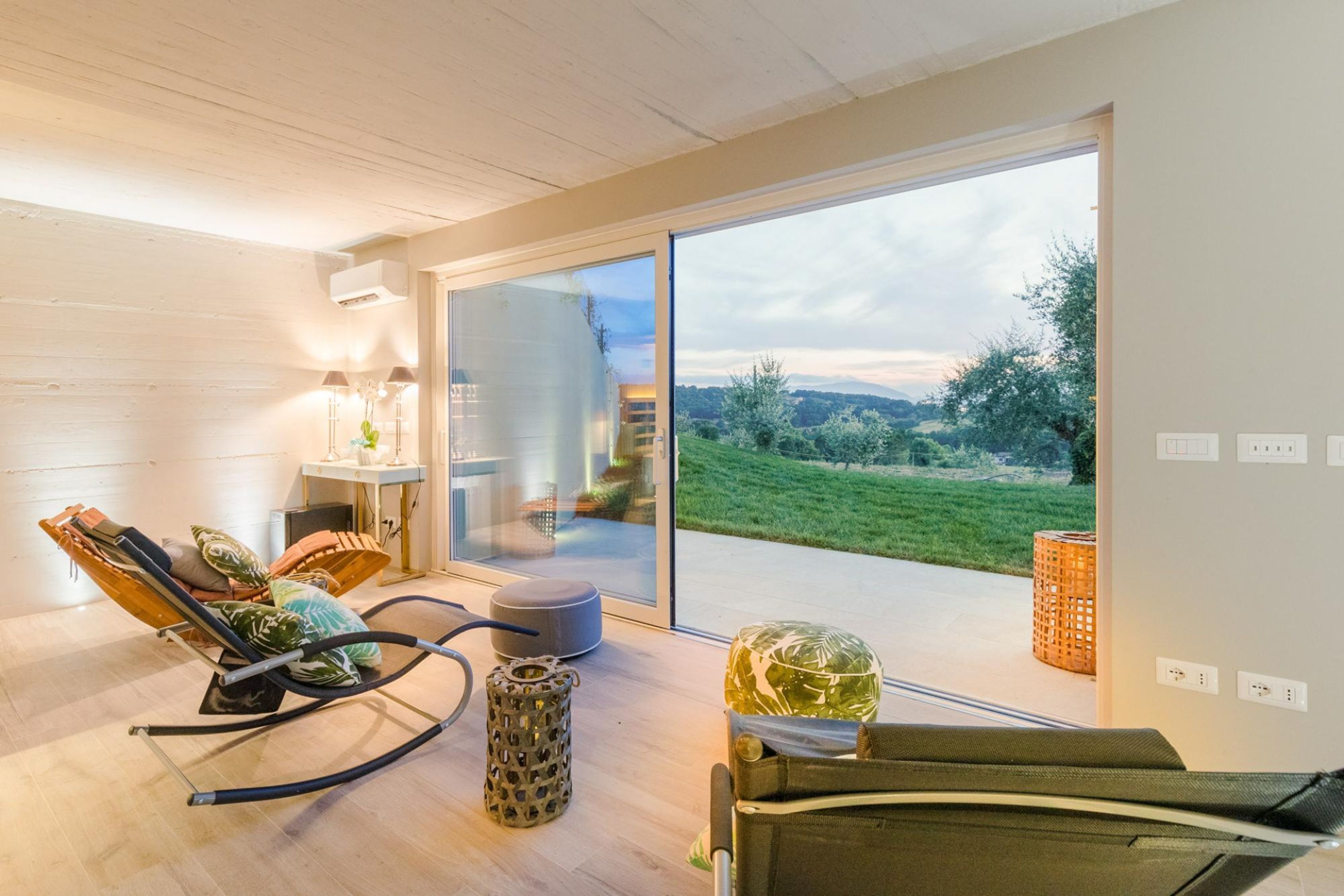 Villa | 10 Schlafzimmer, WLAN