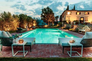 Villa | 6 bedrooms - Villa Il Castello in Lucca (Lucca)