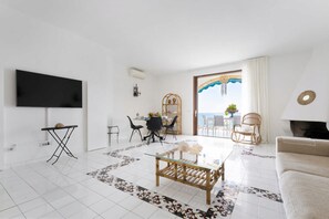 Villa, Smoking - Villa del Sole in Massa Lubrense (Massa Lubrense)