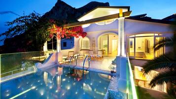 Biệt thự, hút thuốc | 5 phòng ngủ