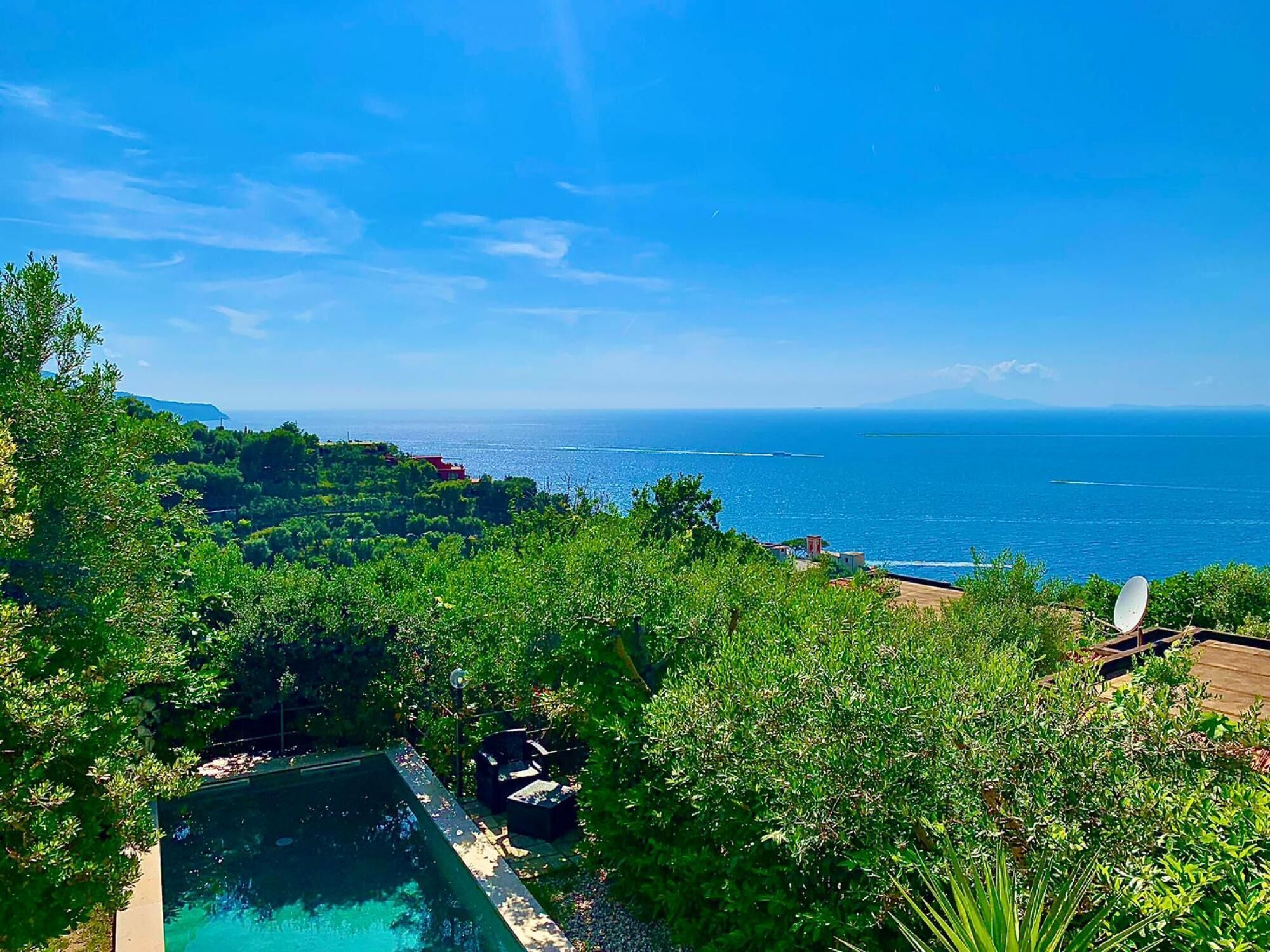 House, Smoking | 4 bedrooms, WiFi