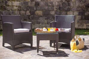 Villa, fumatori | 11 camere, una scrivania, ferro/asse da stiro, Wi-Fi