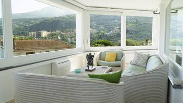 Villa, Raucher | 4 Schlafzimmer, Reisekinderbett