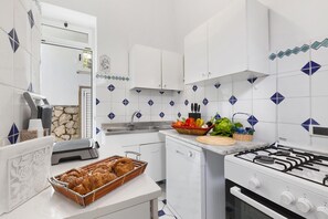 Villa | 4 camere, ferro/asse da stiro, Wi-Fi