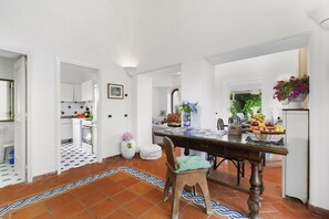 Villa | 4 sovrum, strykjärn/strykbräda och wi-fi