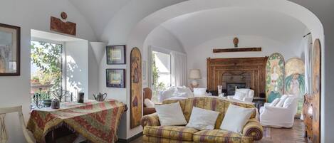 วิลล่า, สูบบุหรี่ได้ | 4 ห้องนอน, Wi-Fi