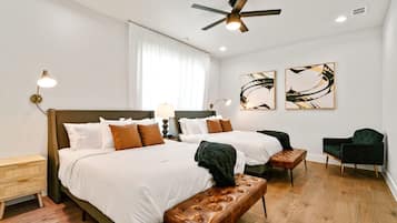 4 dormitoris, escriptori, planxa i posts de planxar i wifi gratuïta